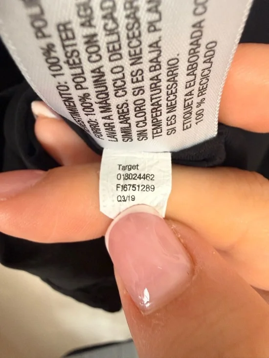 a new day black tank top - Picture 5 of 6